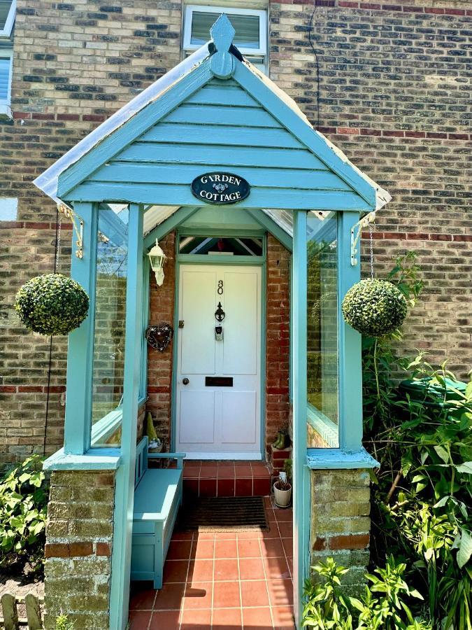 Garden Cottage - 3 Bedroom Close To Town And Beach Bournemouth Dış mekan fotoğraf