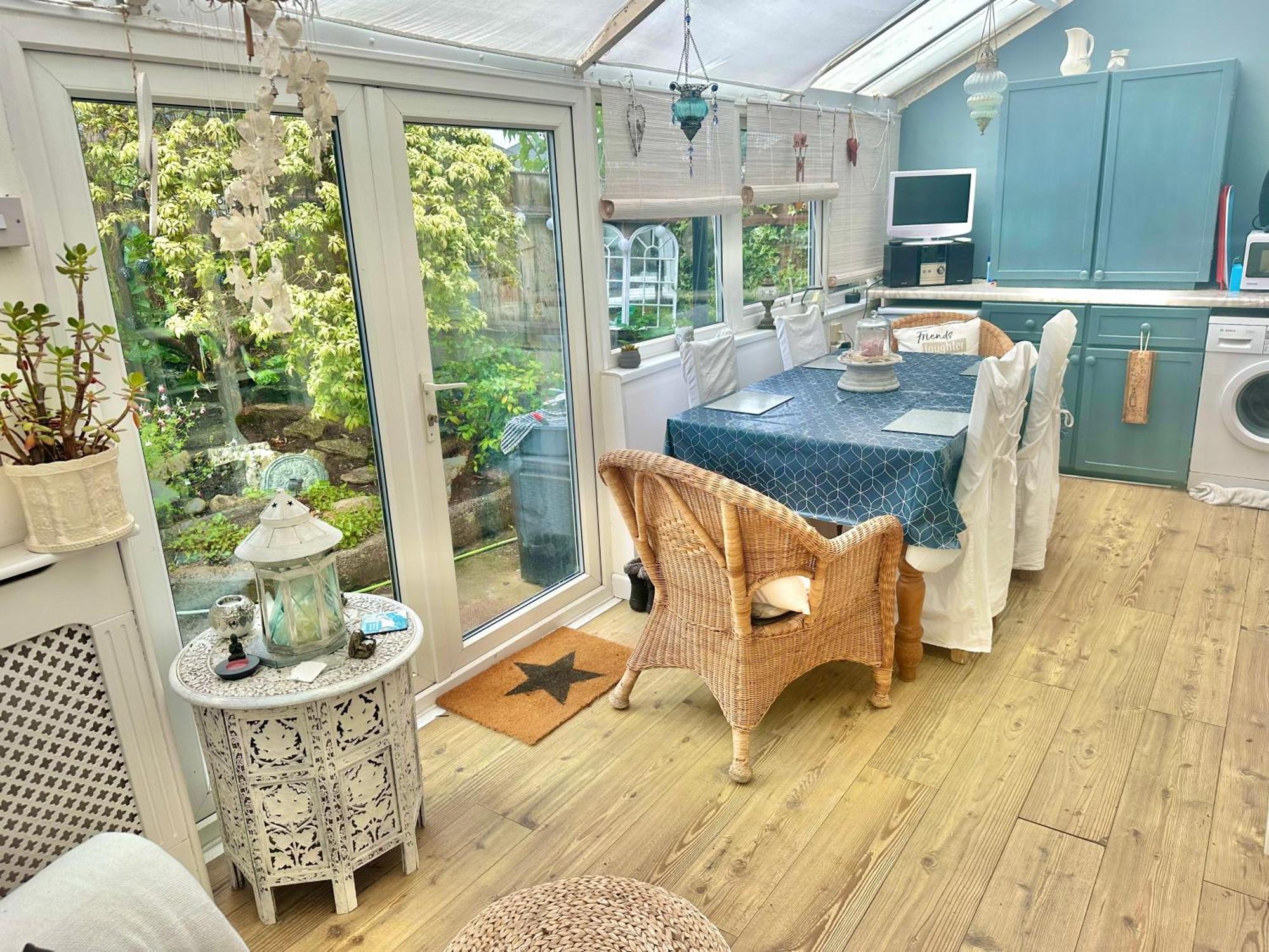 Garden Cottage - 3 Bedroom Close To Town And Beach Bournemouth Dış mekan fotoğraf